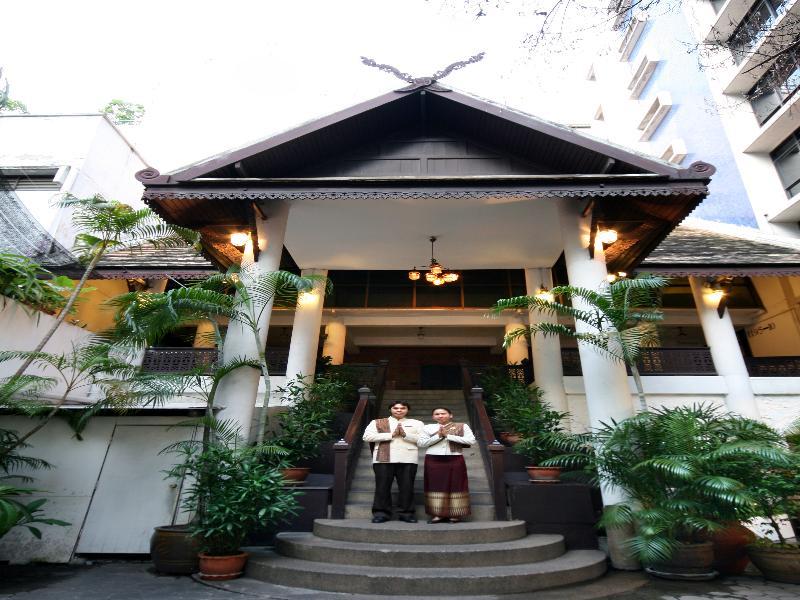 The Tarntawan Hotel Surawong Bangkok Exterior photo