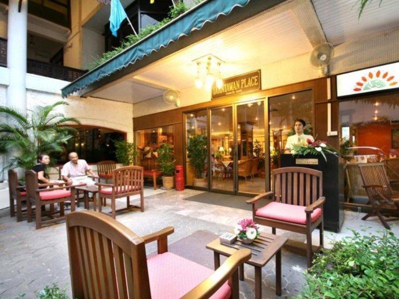 The Tarntawan Hotel Surawong Bangkok Exterior photo